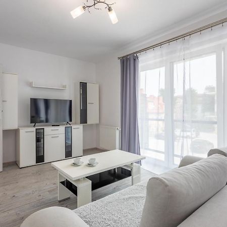 Ambria Apartments Flotylla Swinoujscie Bagian luar foto