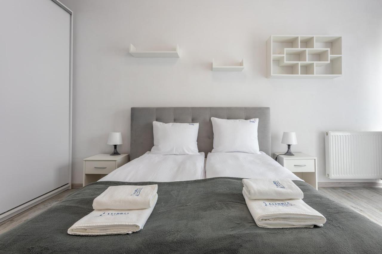 Ambria Apartments Flotylla Swinoujscie Bagian luar foto