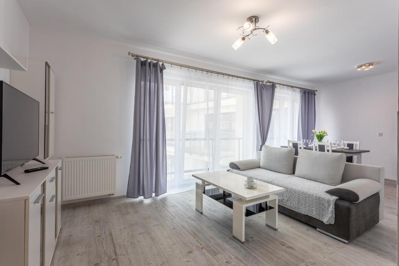 Ambria Apartments Flotylla Swinoujscie Bagian luar foto