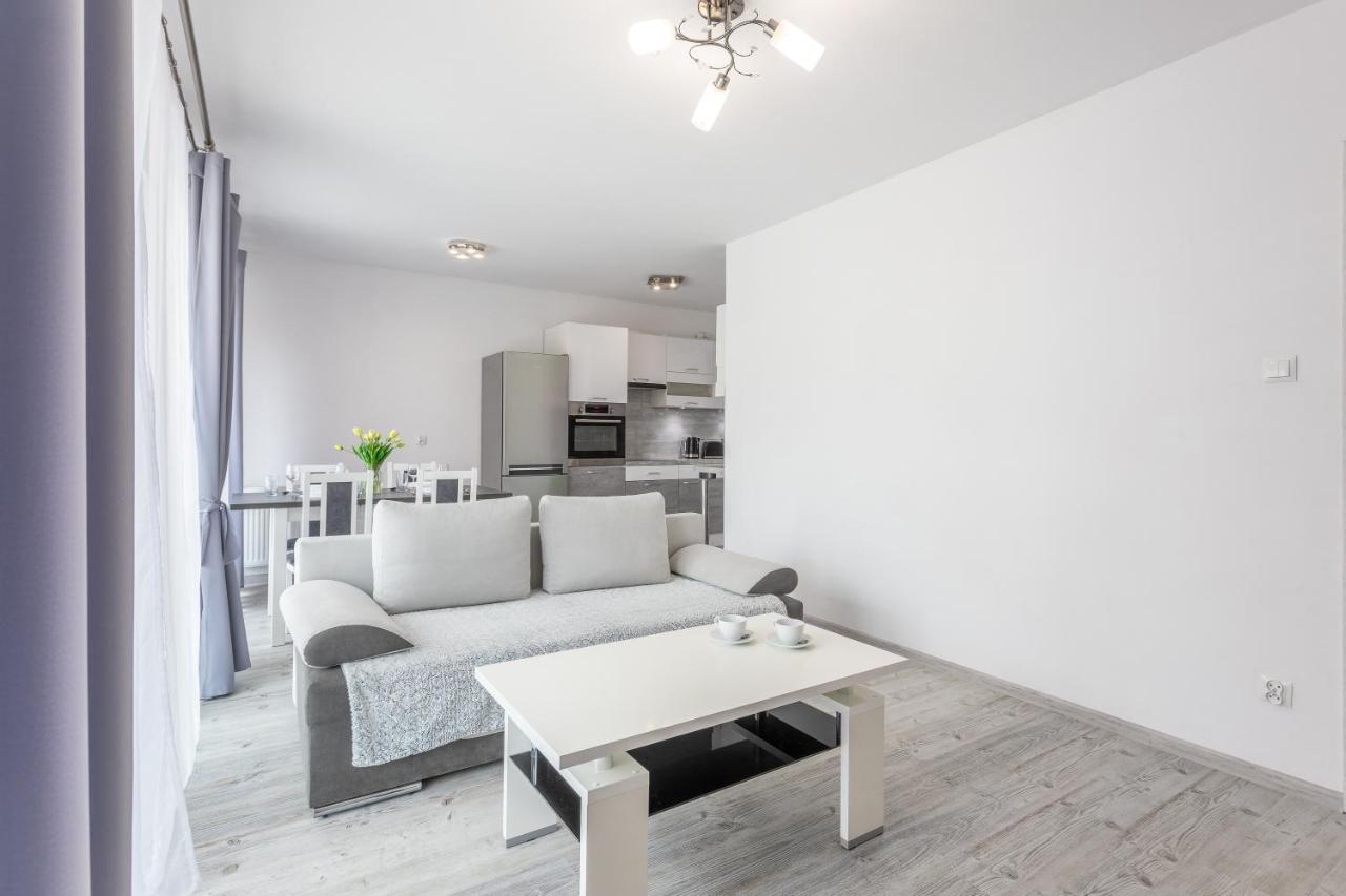 Ambria Apartments Flotylla Swinoujscie Bagian luar foto